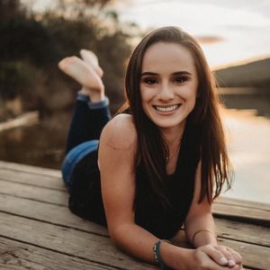 Meet your Posher, Maddie